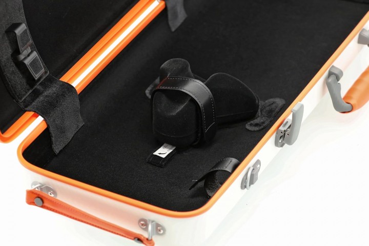 Gewa Polikarbon Beyaz 4/4 Keman Kutusu küçük görsel 4