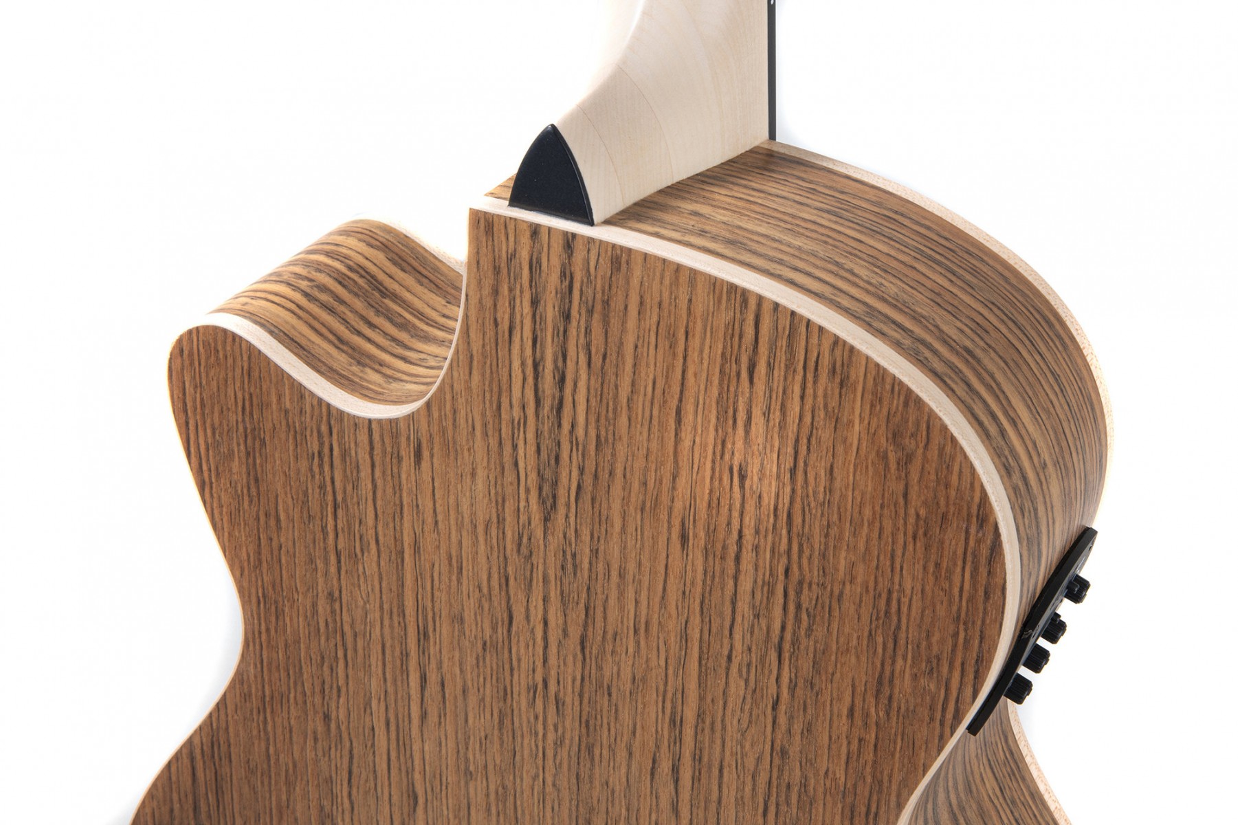 Ovation Applause Jump AEO-69-R Elektro Akustik Gitar küçük görsel 18