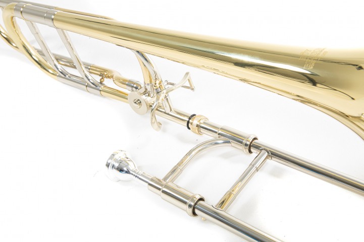 Roy Benson TT-242F Ventilli (Bb/F) Tenor Trombon küçük görsel 8
