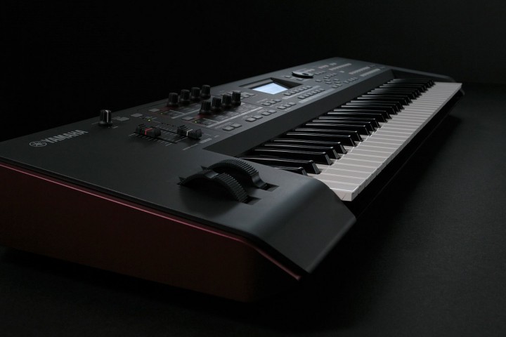 Yamaha MOXF6 61 Tuşlu Synthesizer küçük görsel 2