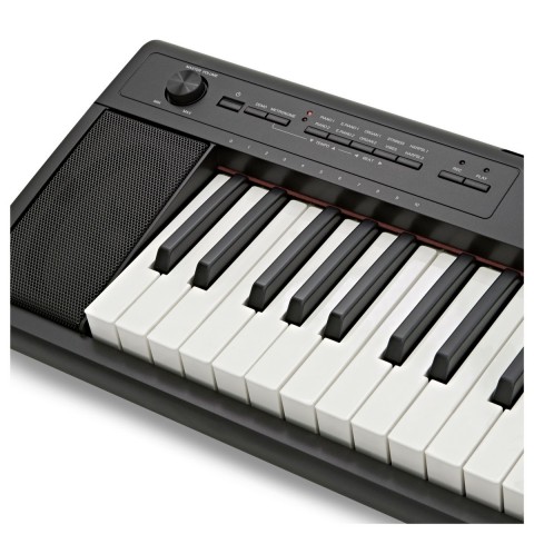 Yamaha NP12 Piaggero Taşınabilir Klavye küçük görsel 8